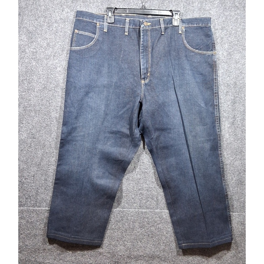 Wrangler Rugged Wear Mens 46x32 Dark Wash Relaxed Fit Straight Leg Jeans 31000UN